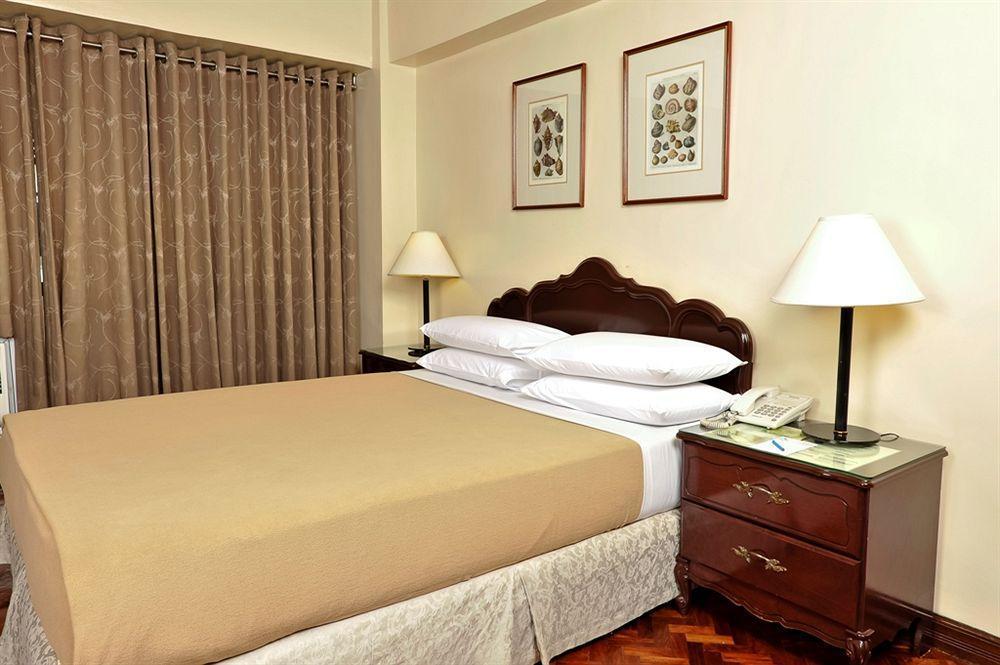 The Copa Businessman'S Hotel Makati City Exteriör bild